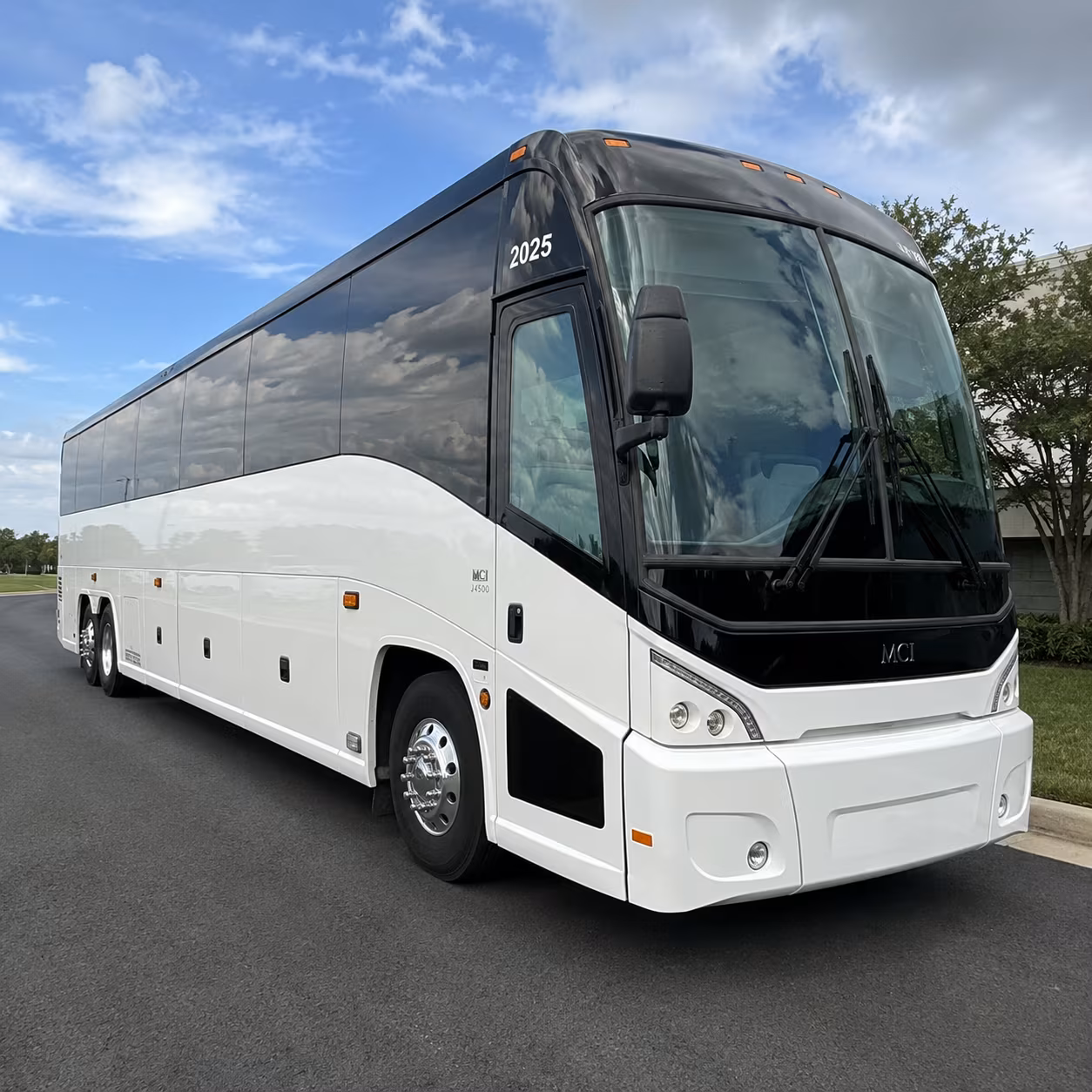 book a wine tour bus to temecula from norwalk