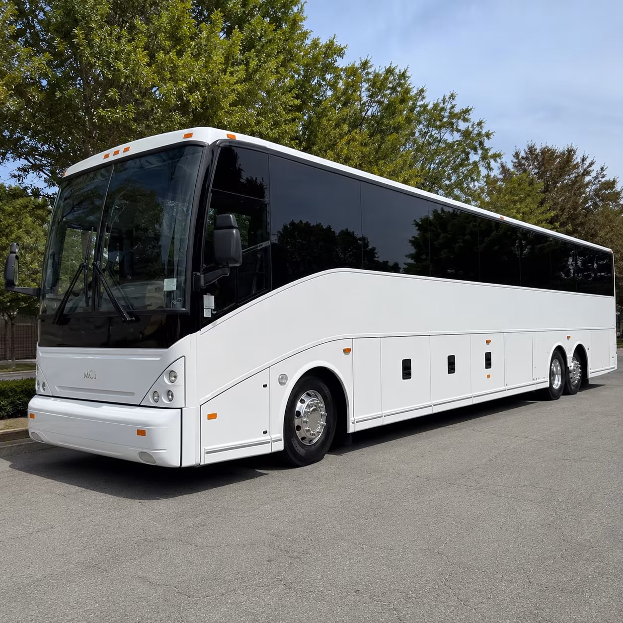 corporate and group airport shuttles from norwalk s freeway hub
